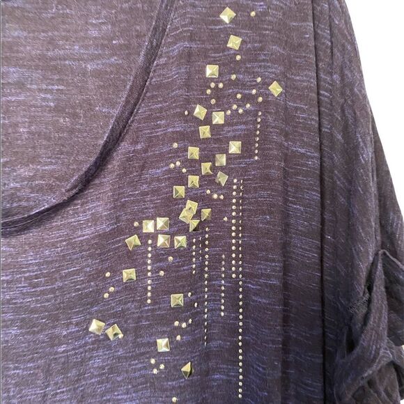 Apt9 women’s plus size space dyed front studded short sleeve top - Picture 3 of 4